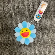 카이카이키키브로치
