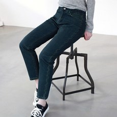 995904d7dd2862308311c766485630bb00333366044141cd68fac9c748d7.jpg
