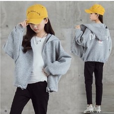 d7b1238b38282a9659c3e0f09a94dab8ac6d066a2bc2742d046c46c2c233.jpg