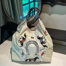 CuteQueen 귀여운여왕 에코백 자수 크로스백 쇼퍼백 대용량