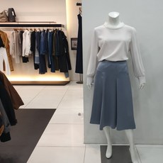 4bd9523ad1078c6d1b85b17c65a4c11ece458dcd63c06f79af356ae651ae.jpg