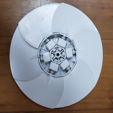 cebf927d6ea12f47c34582a897f1b48d1ab46abd6dfd08fb4f592f8dc065.jpg