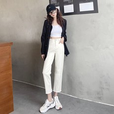 97099a31a15537adddad64645f6ab29c3760d61aea36226618cae55d7e6d.jpg