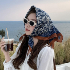 EHLIVE 고급 페이즐리 스카프 빅사이즈 헤어 넥 사각 쁘띠 두건 여름 해변 바닷가 휴양지 인생샷 SNS핫템