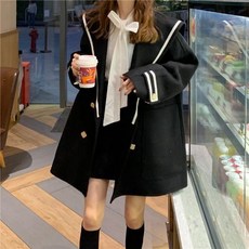 4483fe07289c3861752ae181a6110a7f0430323aea89594fe9ed789e18be.jpg