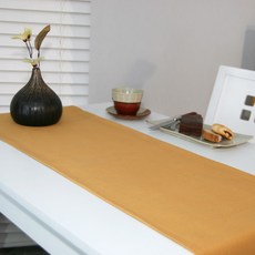 골드블랙테이블러너