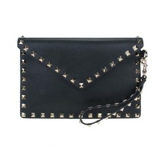 [Valentino Garavani][이지겟] 20FW 발렌티노 락스터드 스트랩 클러치 (블랙) UW2P0P87 BOL 0NO