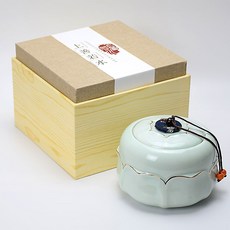b514b05d38bdaa6fc8402f8a884819ff2878aafe7b89b838f6a4c73b3b74.jpg