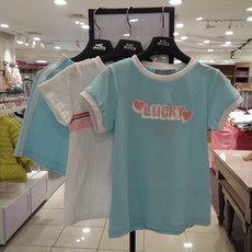 f5d10d15a81093cda99c4a9c39dc6b23a728d5c0979a8560bd38260fe354.jpg