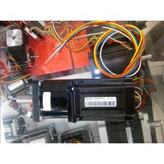 ae9694b727bbd6d955e8fb902f126767cf1982c0adcfd04f713b9c5b087b.png