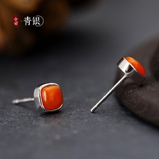 e766053dfff5562db5a367f24ceddb7c663a2fad178db4d53ab037016bbb.jpg