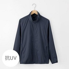 스파오라이트윈드브레이커