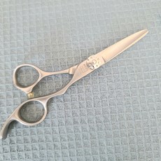 가위쟁이미스터조