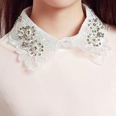 넥카라장식