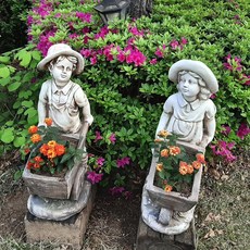  빈티지 수레 소년과 소녀 조각상 인형 화분대 1P 정원 장식 인테리어 조형물 