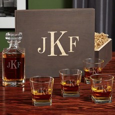 올 커트 Hill® 키욘 모노그램 사용자 정의 5 조각 위스키 마개있는 유리 병 세트 Alcott Hill® Keyon Monogram Custom 5 Piece Whiskey D