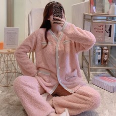 자주 입는 잠옷 파자마 뽀송뽀짝 귀여운 양양털 홈웨어 세트