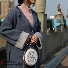 8119c63d15d969f8943c8eb4c30f797d381719b5fefbfbd86d00e0abe671.jpg