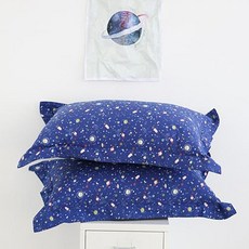 어크로스더유니버스