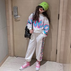 초등크롭티