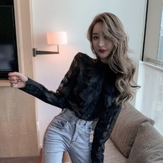 쇼핑쇼핑몰 봄코디세트 언니풍격 인싸템 봄계절 패션블라우스셔츠 와이드 반바지 여성 눈길을 끄는 투수영복