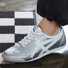 슈앤필 편안한 국내제작 여성 키높이 가벼운 운동화 스니커즈 단화 데일리슈즈 여성스니커즈 D카시나