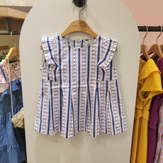 여아민소매블라우스