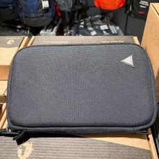 bb1178fa208d57de4a99d2c94f5f8435f8fd14580b93e65dc45c1fd03e2c.jpg