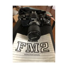 니콘 FM2 블랙바디 35mm 카메라 니코르 줌렌즈 35-105mm & 텐바 카메라백 - 니콘fm2