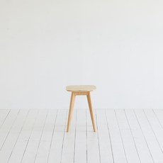 먼데이하우스화장대