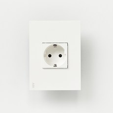 1구덮개콘센트