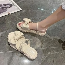 dc700bc985be61a570f65aaf21158846f3254b57cdd98ea87951e15ac31c.jpg
