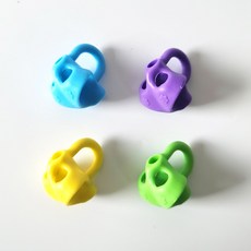 9968fd54edc1bbdd94ddb4350722e4b61638b77df0b2b7c6f0999c0eefc7.jpg