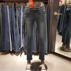 a9235842e2d3b55d2da1364fbe80508fb7d89576be99971de662e859d544.jpg