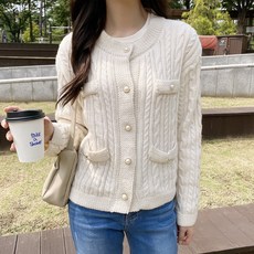 31083bf1ea1fa61ada1124de80918f5fa8f5b315ed8090fad6b5ca7874d5.jpg