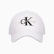 c4c76113f8825f5a87e4858ee1b2490bf2e74e40ba2f3a49049841f0fa34.jpg