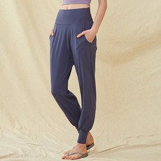 f32c4d35a64dc4cf3ec52157f514464370c95042411d1fd7dcee63ca0d15.jpg