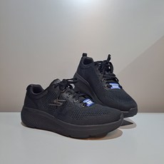 스케쳐스고런 TOP01