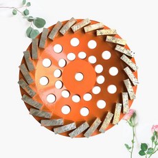 7인치 180mm 다이아몬드 연삭 컵 터보 그라인더 24pcs 세그먼트 디스크를 사용하여 에폭시 코팅비닐매스틱스톤 페이버콘크리트 슬래브바닥 진입로 주황색을 그라인딩합니다, 7인치 180mm 다이아몬드 연삭 컵 터보 그라인더 2, 24개