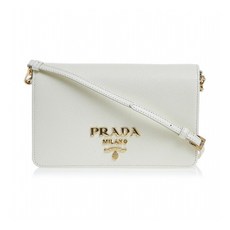 프라다크로스백