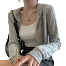 에리르 여성 봄 여름 가을 아이스 루즈핏 버튼 크롭 후드티 가디건 리르 여성 봄 가을 간절기 루즈핏 버튼 크롭 후드티
