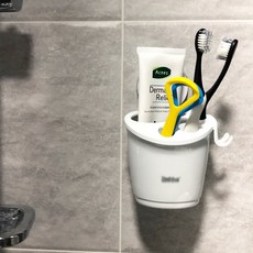 6266d17f3d8ba16b529e855b1546386294db548ab79613a73dba32b53f30.jpg