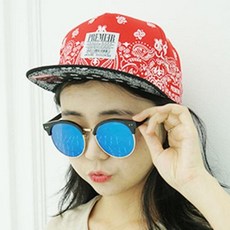 341cd6dba1f680e40d971c51b2335c089d67edadbb413f763b9f2f044542.jpg