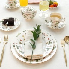 와일드스트로베리티팟