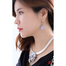 비취귀걸이나스첸카