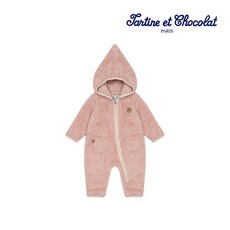 타티네쇼콜라우주복