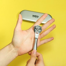 c13d92e9baf19afeb29d6017a98ff70f5f2ee563e911ee0ee69e8ff35f42.jpg