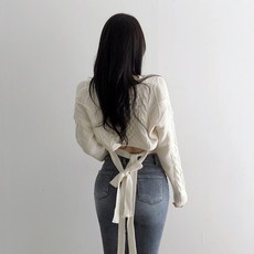 글램핏 / 여자 꽈배기 케이블 뒤트임 스트랩 리본 니트 3컬러