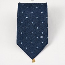 닥스큐빅넥타이