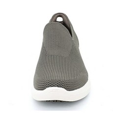 코스트코스케쳐스